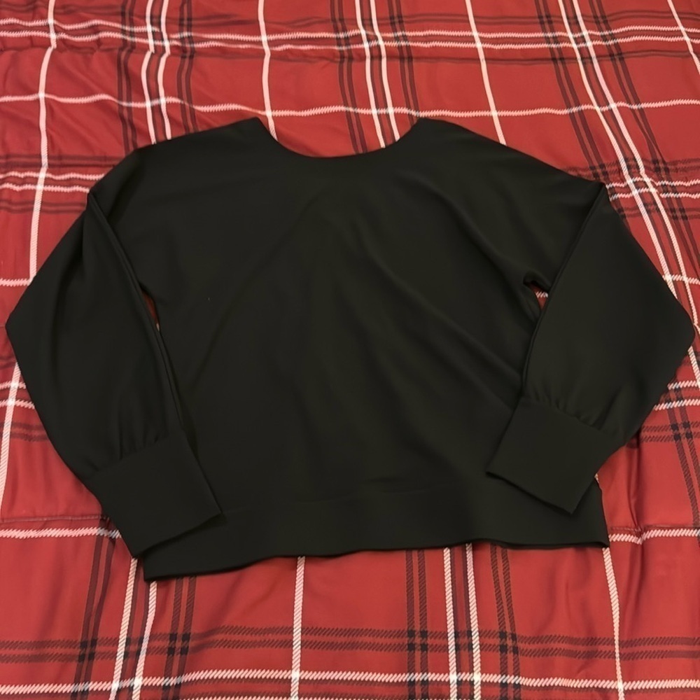 Ann Taylor Back Detail Top Size Small NWT